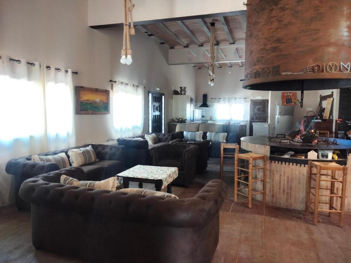 Country house Santa Ana De La Sierra