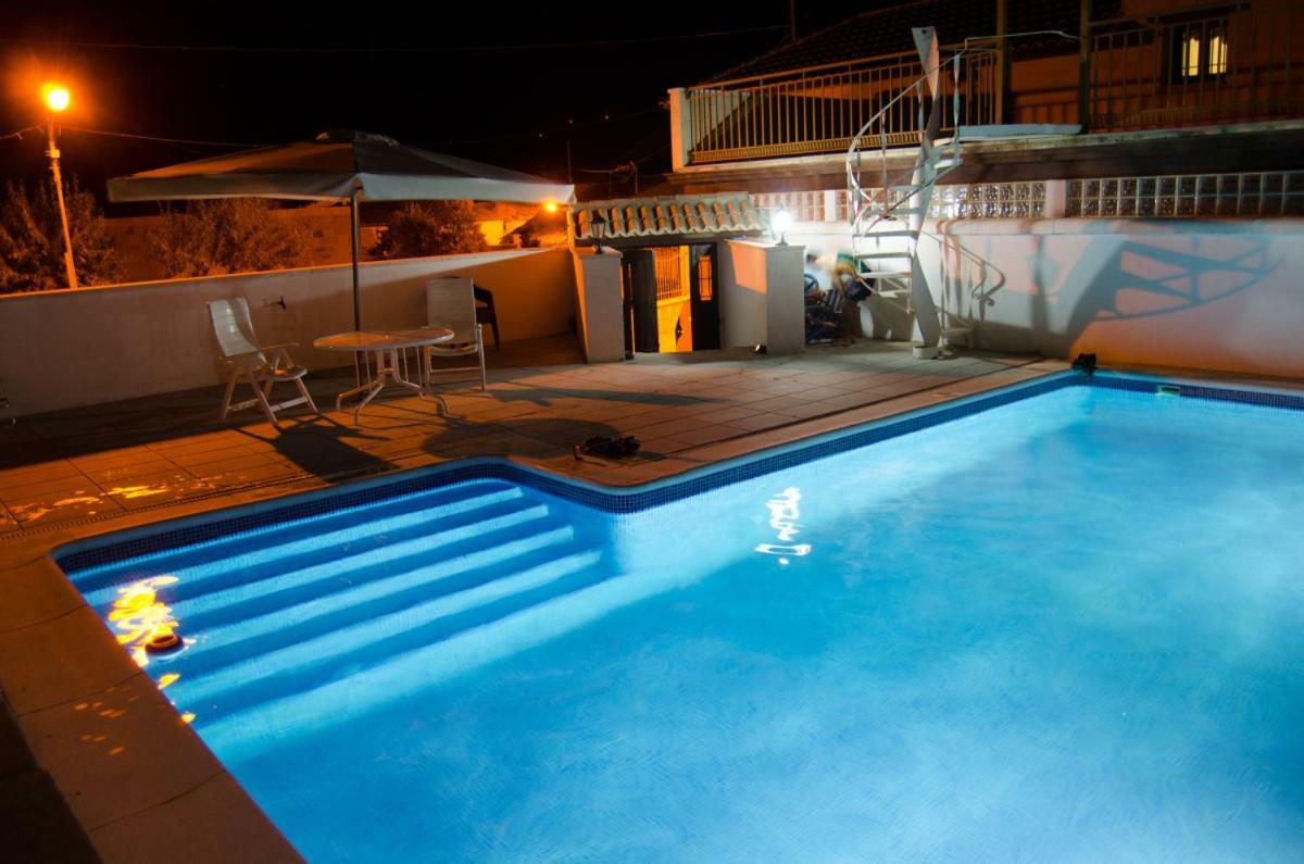 Country house Santa Ana De La Sierra *